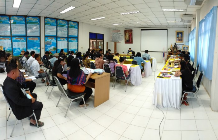 ประชุมคณะกรรมการกองทุนสุขภาพระดับพื้นที่ร่วมกับกองทุนสวัสดิการชุมชนองค์การบริหารส่วนตำบลดอนกลาง วันที่ 20 กุมภาพันธ์ 2536 ณ.ห้องประชุมองค์การบริหารส่วนตำบลดอนกลาง